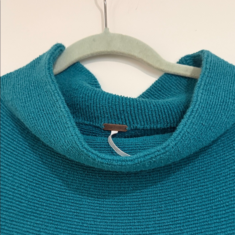 Free People Teal Women's Tunic Cowl Sweater - Picture 4 of 4